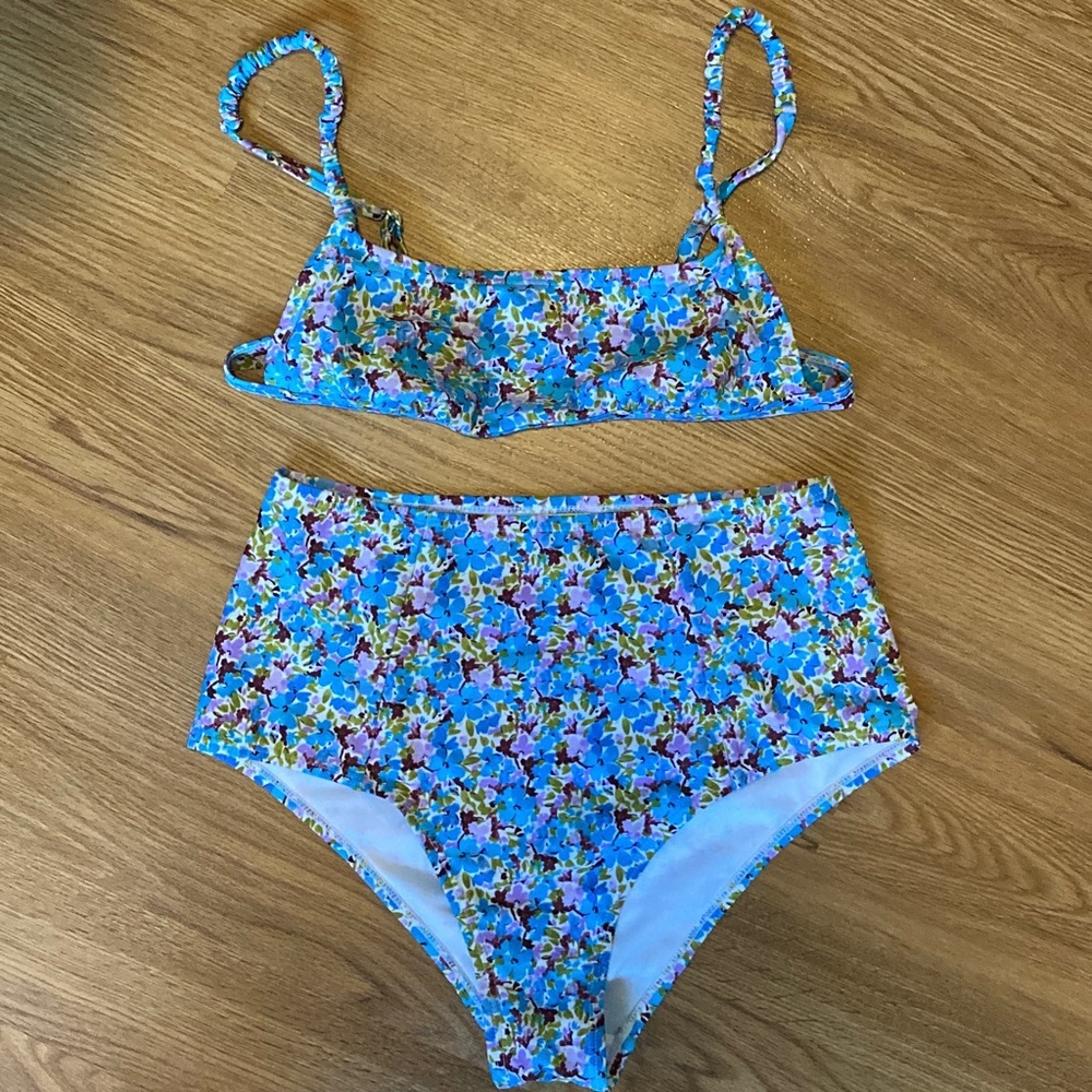 Bikini top
